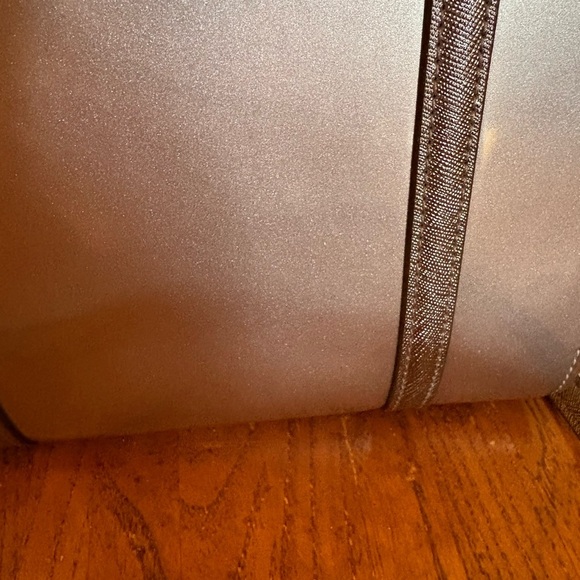 Kate Spade Cameron Street Small Hayden Metallic Wisteria Purple Crossbody - Picture 5 of 15